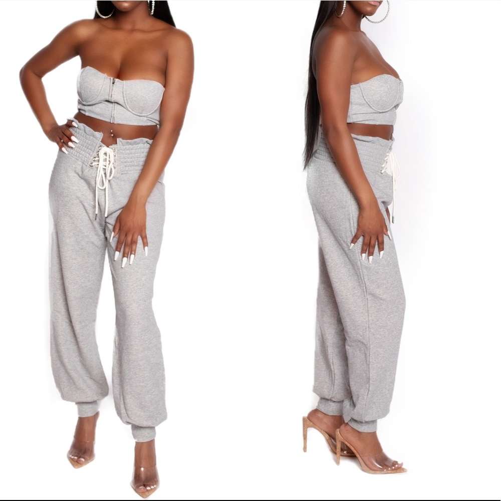 Two piece sweat pants set